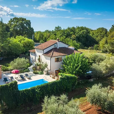 Holiday home Mimosa *